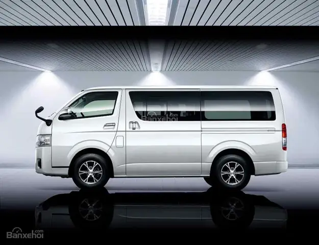 Toyota Hiace 2018