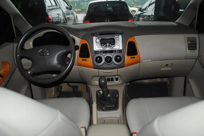 Toyota Innova 2009