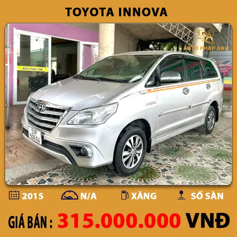Toyota Innova 2015