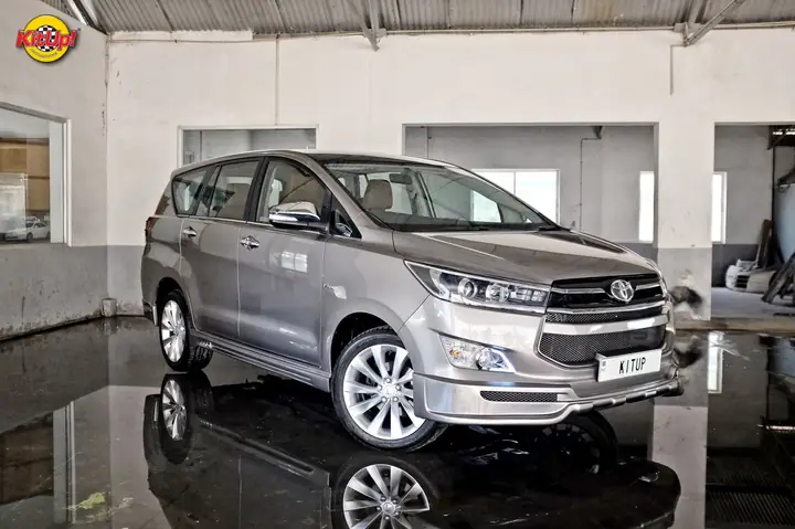 Toyota Innova 2016
