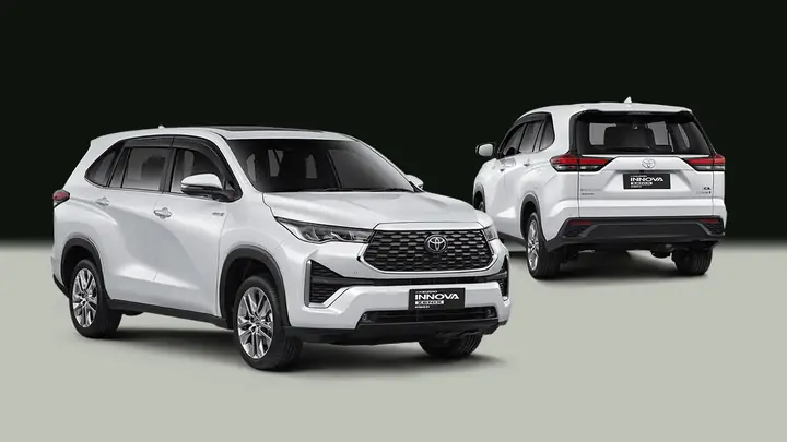 Toyota Innova 2023