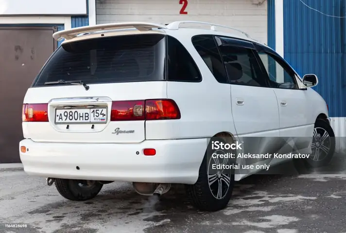 Toyota Ipsum