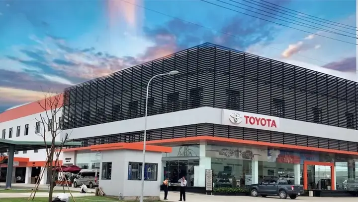Toyota Kon Tum Toyota Kon Tum