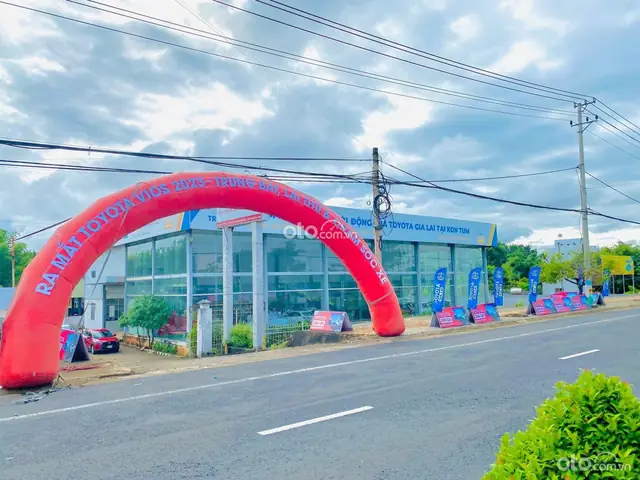 Toyota Kon Tum Toyota Kon Tum