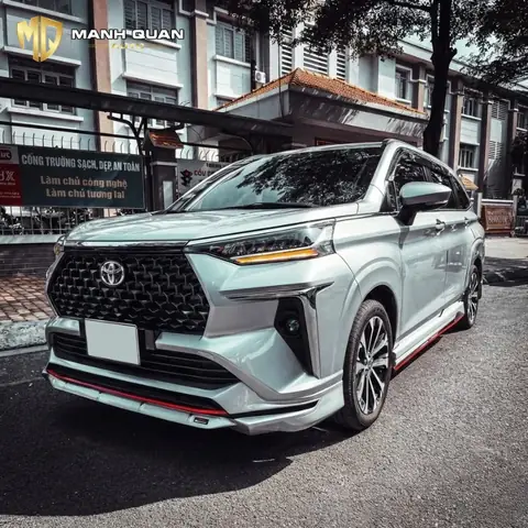 Toyota M