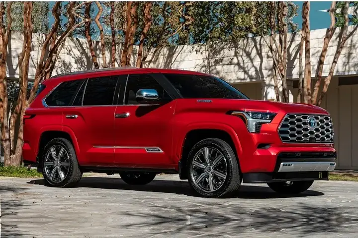 Toyota Sequoia Giá