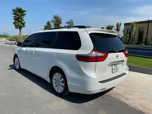 Toyota Sienna Limited