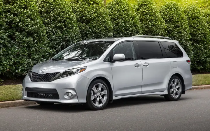 Toyota Sienna Se