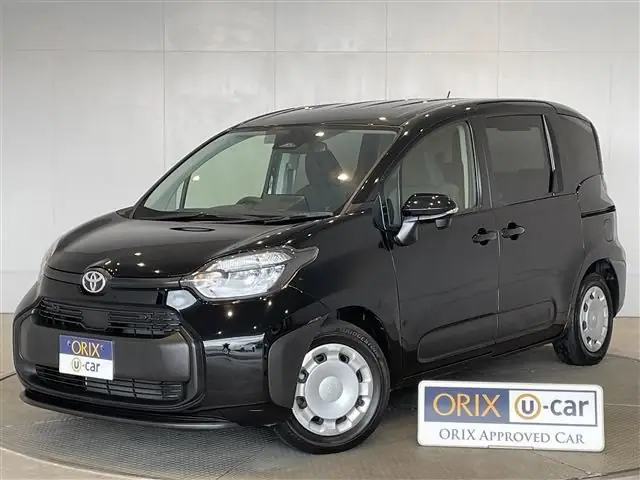 Toyota Sienta 2023