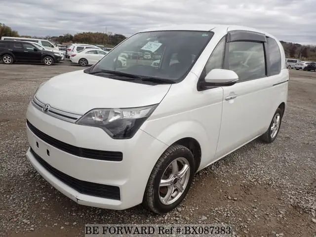 Toyota Spade Toyota Spade