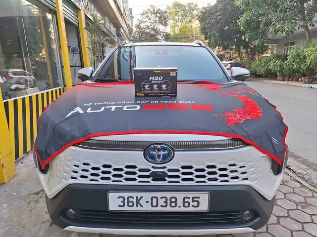 Toyota Titan