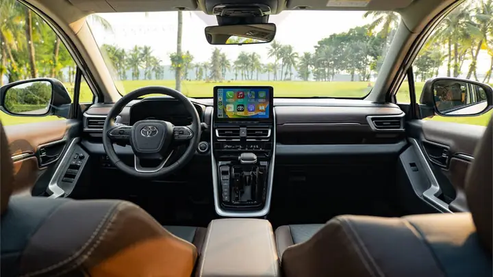 Toyota V