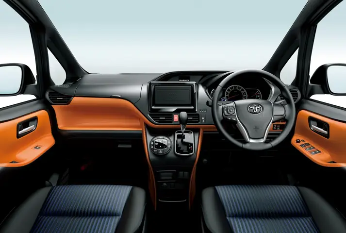 Toyota Voxy Interior: Khám Phá Thiết Kế Nội Thất Đẳng Cấp Và Tiện Nghi ...