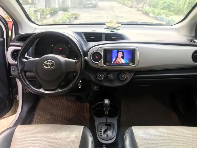 Toyota Yaris 2013 Toyota Yaris 2013