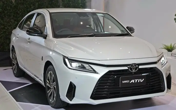 Toyota Yaris Ativ