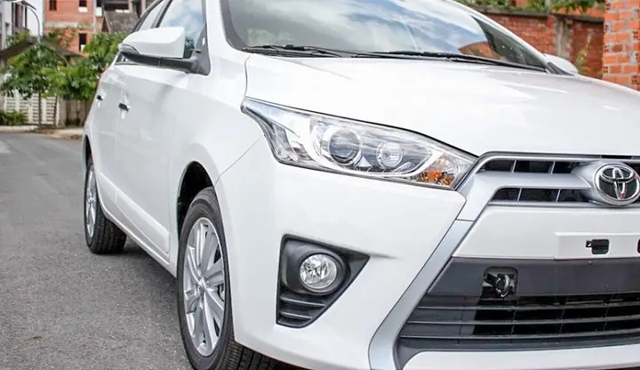 Toyota Yaris Cũ