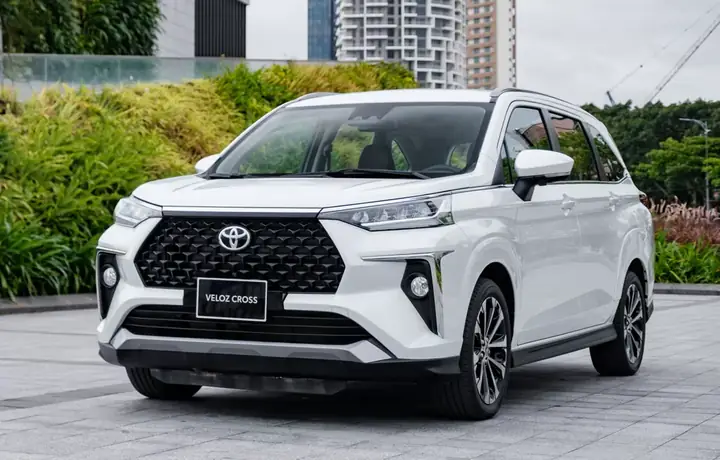Xe Oto Toyota