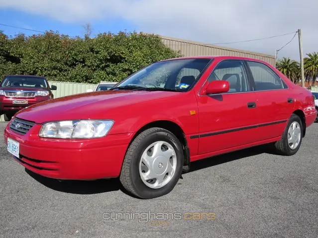 1999 Toyota Camry Ce
