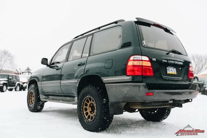 2000 Toyota Land Cruiser 100 Series 2000 Toyota Land Cruiser 100 Series