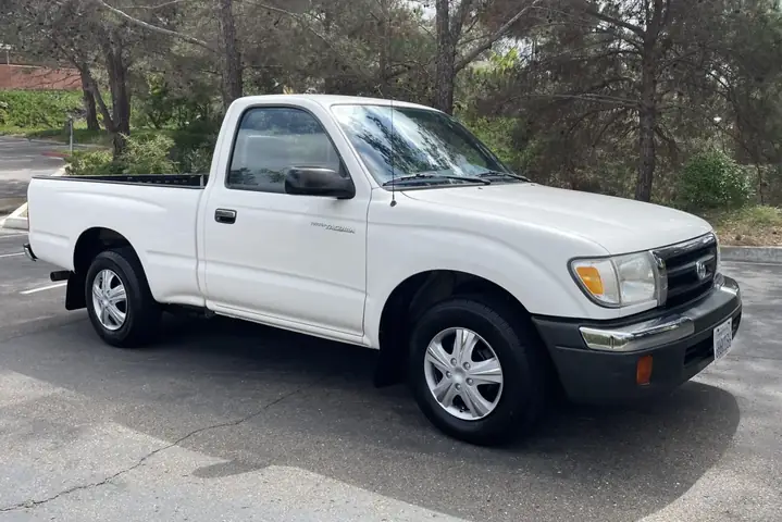 2000 Toyota Tacoma 2wd