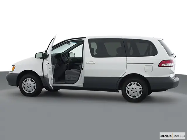 2002 Toyota Sienna Interior