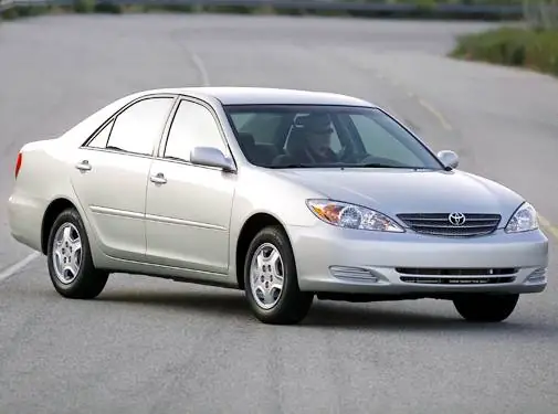 2004 Toyota Camry Le