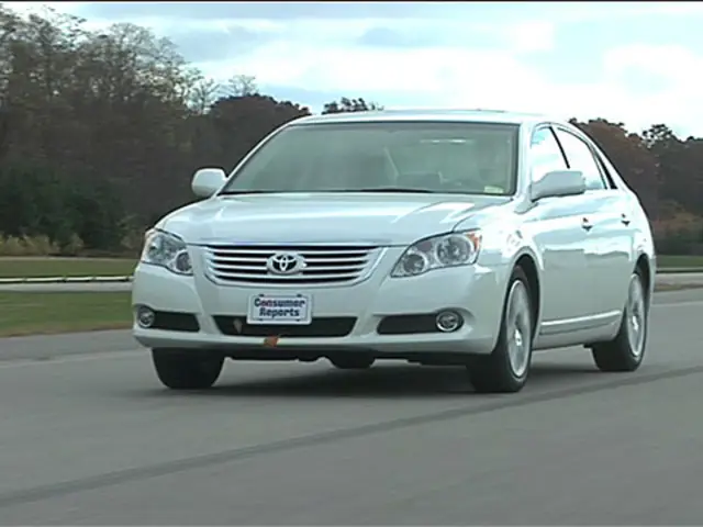 2006 Toyota Avalon Review