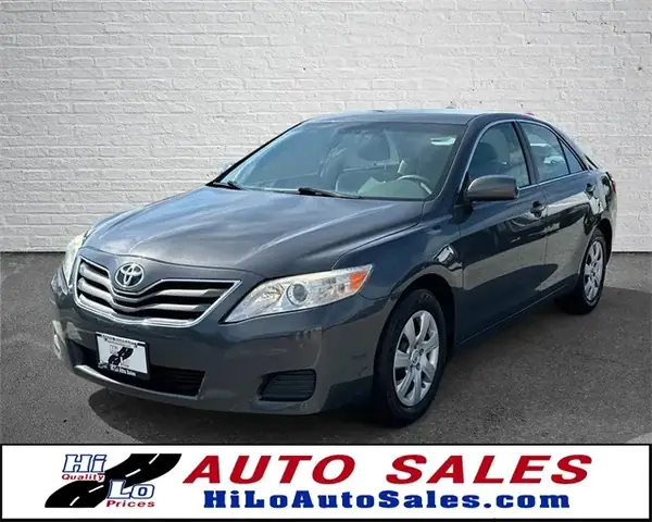 2011 Toyota Camry Le For Sale