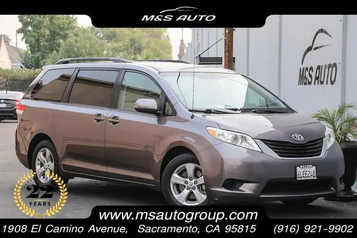 2011 Toyota Sienna Le