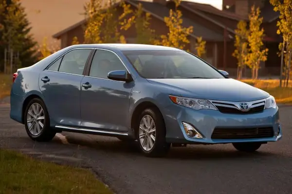2013 Toyota Camry Hybrid