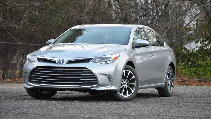 2016 Toyota Avalon Hybrid