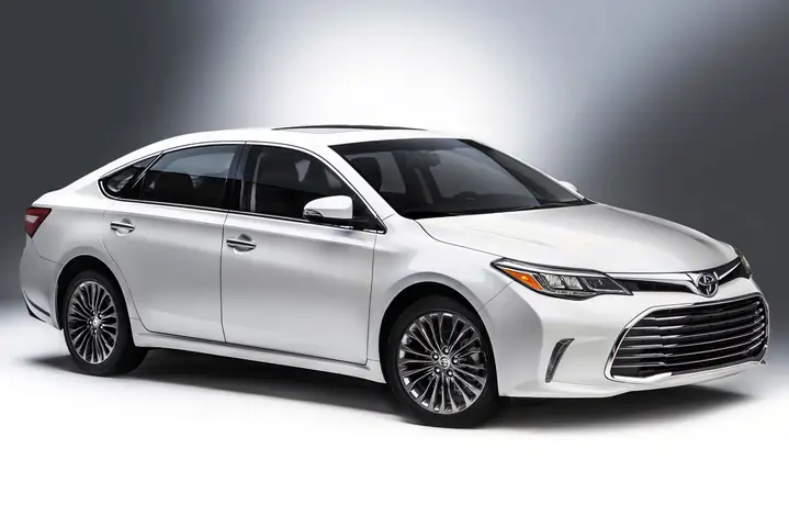 2016 Toyota Avalon Hybrid