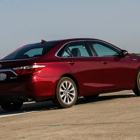 2016 Toyota Camry Hybrid