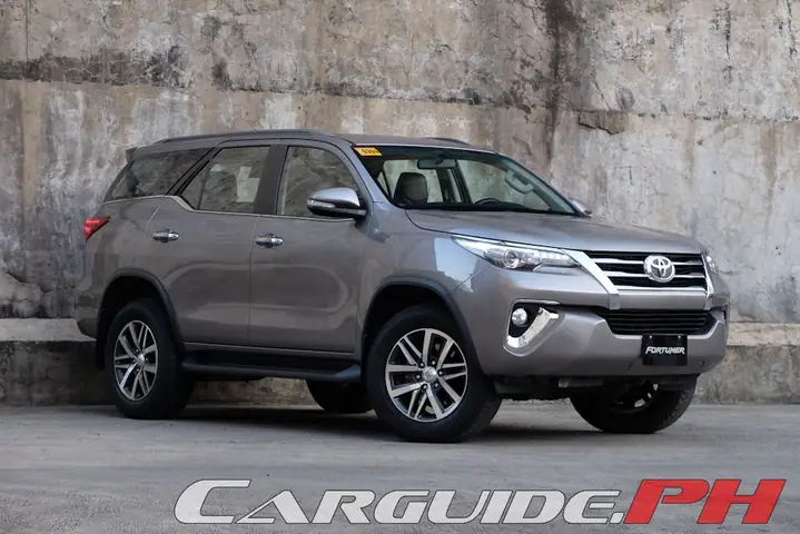 2016 Toyota Fortuner V