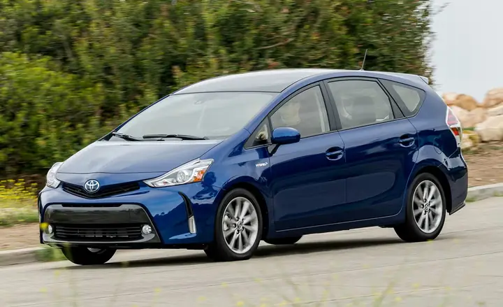 2016 Toyota Prius V
