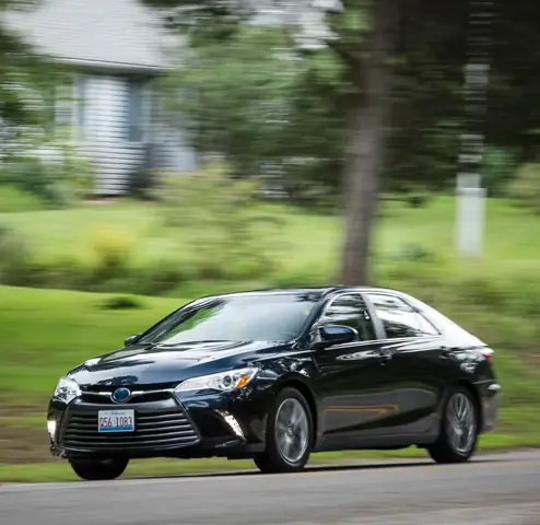 2017 Toyota Camry Hybrid