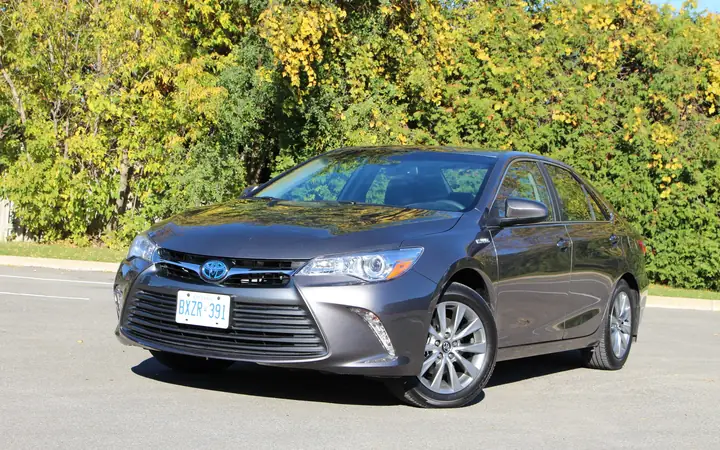 2017 Toyota Camry Hybrid