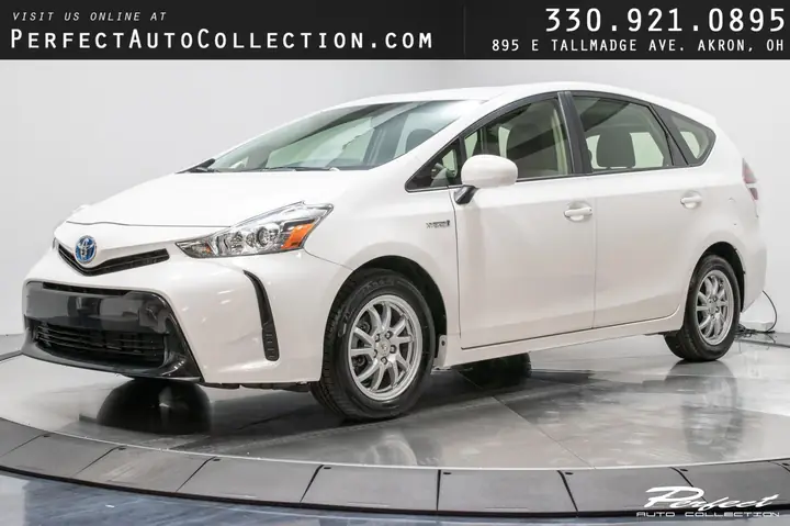 2017 Toyota Prius V