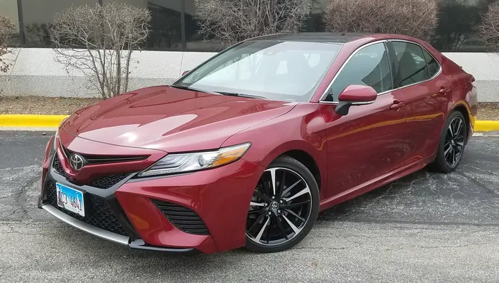 2018 Toyota Camry V6