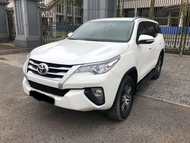 Bán Toyota Fortuner 2017 Bán Toyota Fortuner 2017