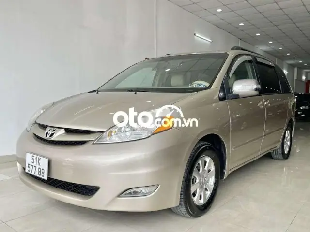 Bán Toyota Sienna 2008