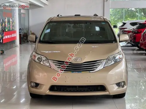 Bán Toyota Sienna 2010
