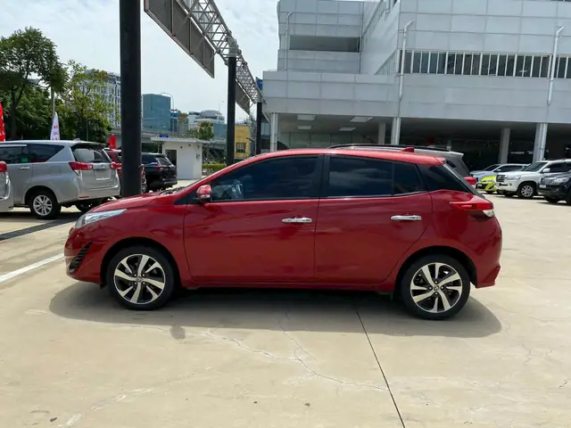 Bán Xe Toyota Yaris