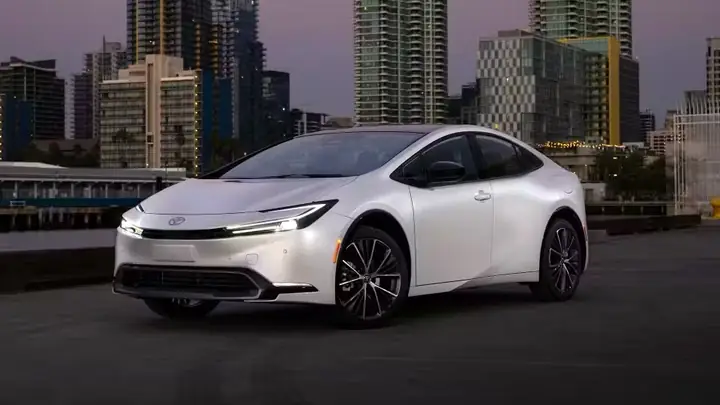 Các Dòng Sản Phẩm Của Toyota