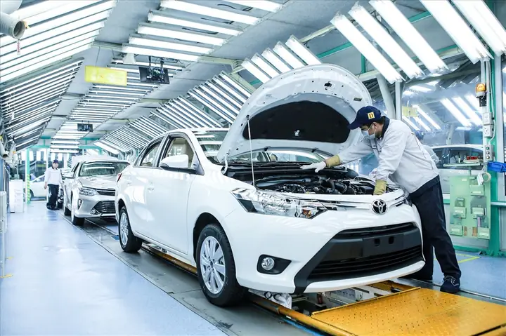 Các Xưởng Toyota