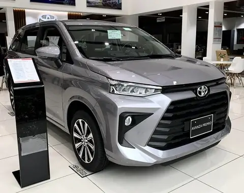 Chuyện Chế Toyota