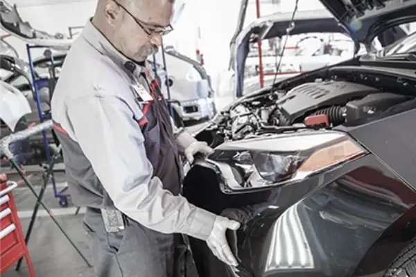 Collision Center Toyota