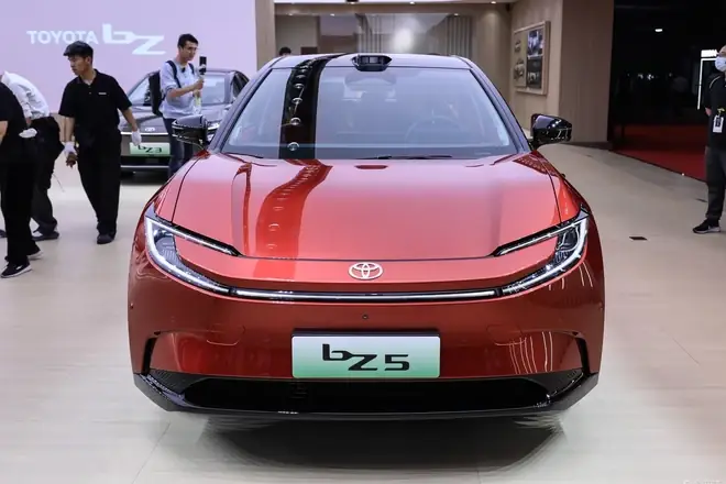 Cuv Cua Toyota