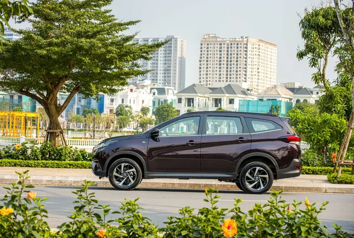 Danh Gia Toyota Rush