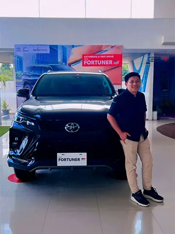 Dealer Mobil Toyota